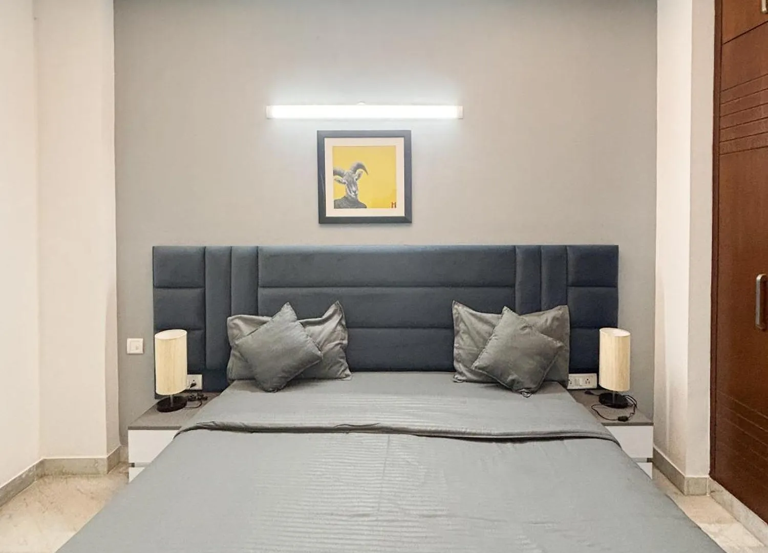 Housr 2 Bhk Apartment Sector 39 Gurgaon