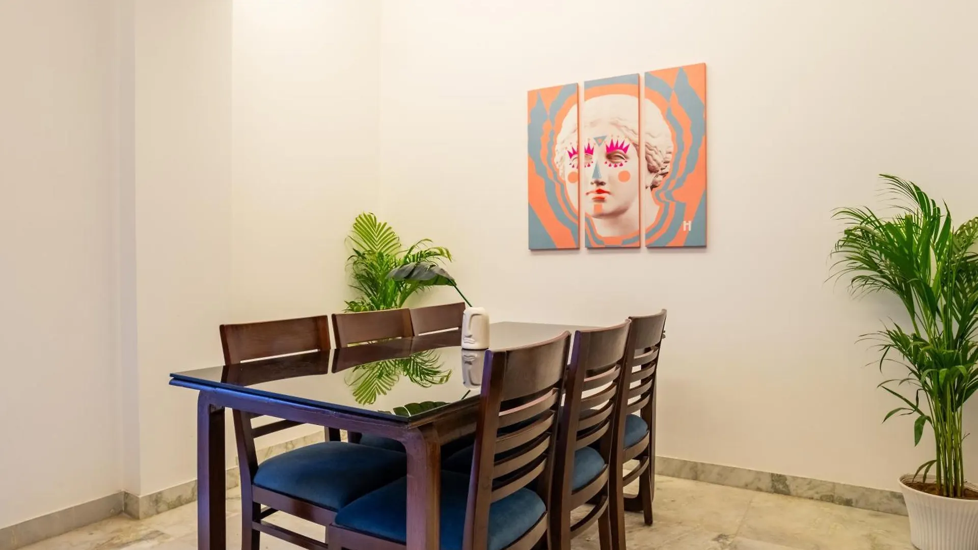 Housr 2 Bhk Apartment Sector 39 Gurgaon Hotel