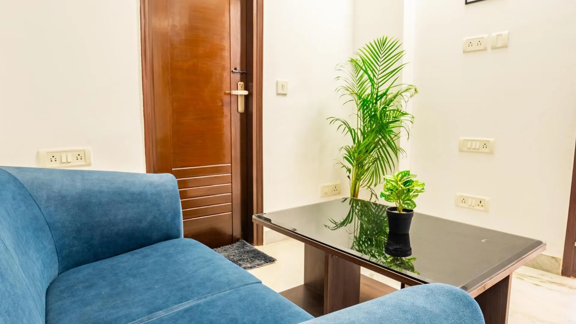 Hotel Housr 2 Bhk Apartment Sector 39 Gurgaon